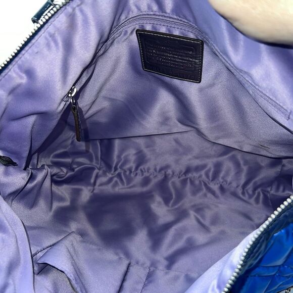 Coach RARE Poppy Blue Ice Ski Bunny Glam Tote with Two Acrylic Tags - Picture 15 of 15